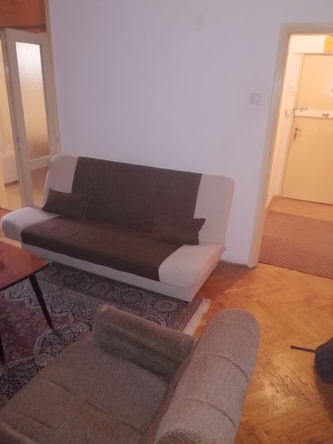 Radovana Simića-Cige 42, Beograd