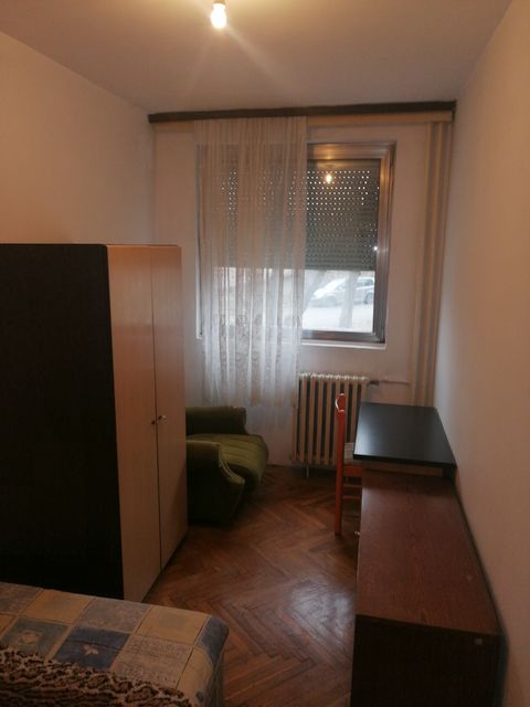 Radovana Simića-Cige 42, Beograd - 3