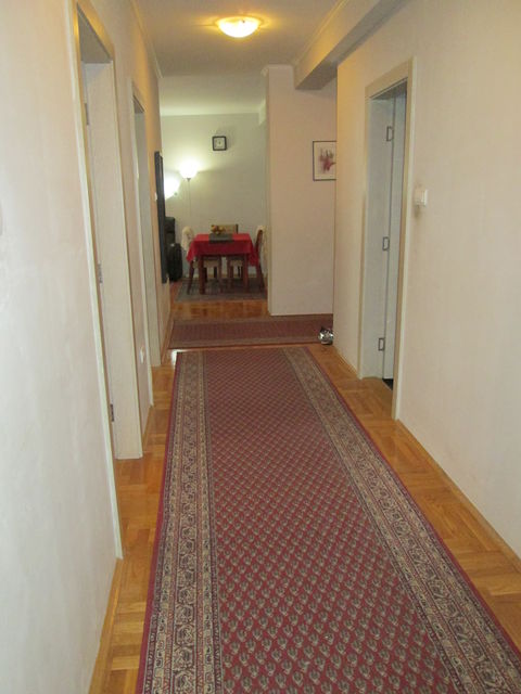 Danila Kiša 14, Novi Sad - 11