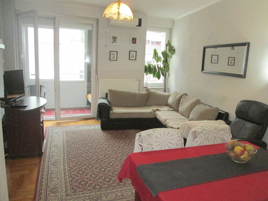 Danila Kiša 14, Novi Sad - 1