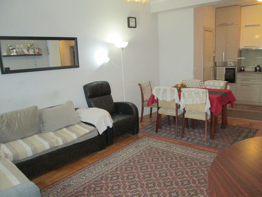 Danila Kiša 14, Novi Sad - 12