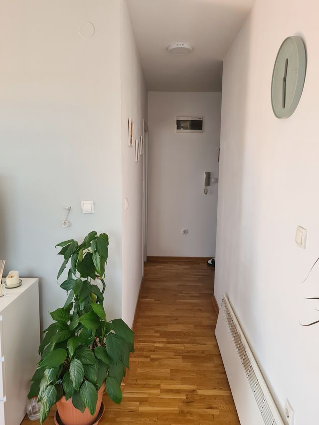 Heroja Gorana Ostojića 33, Beograd - 5