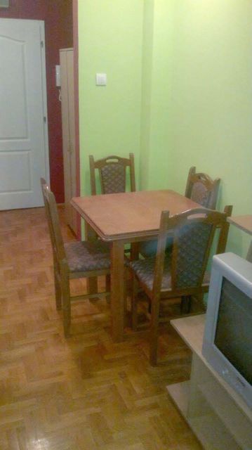 Momčila Tapavice 36, Novi Sad - 6