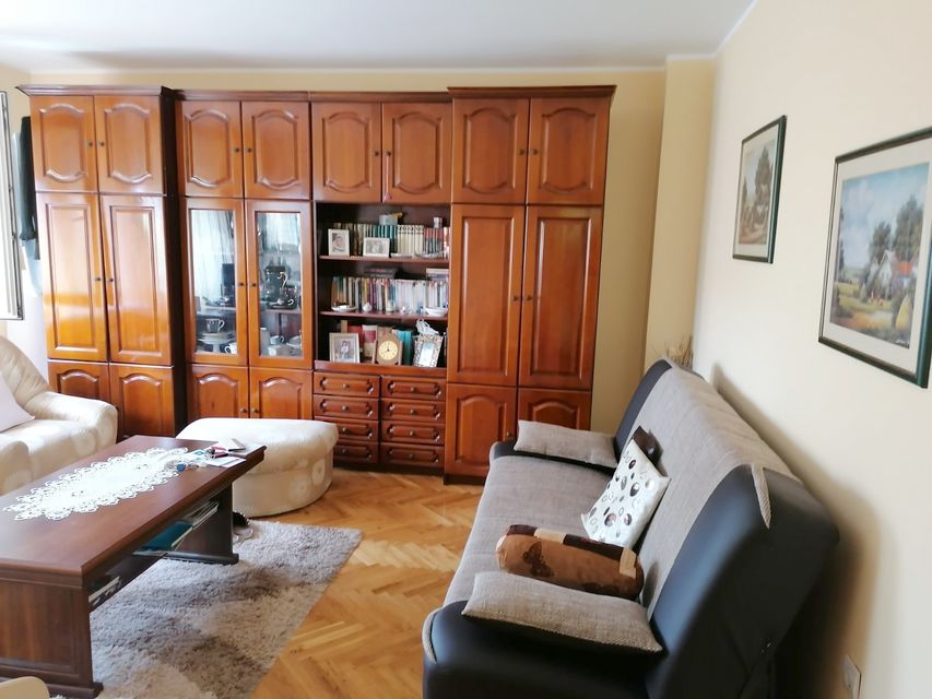 Simeona Pišćevića 19, Novi Sad - 12