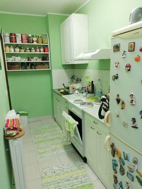 Simeona Pišćevića 19, Novi Sad - 6