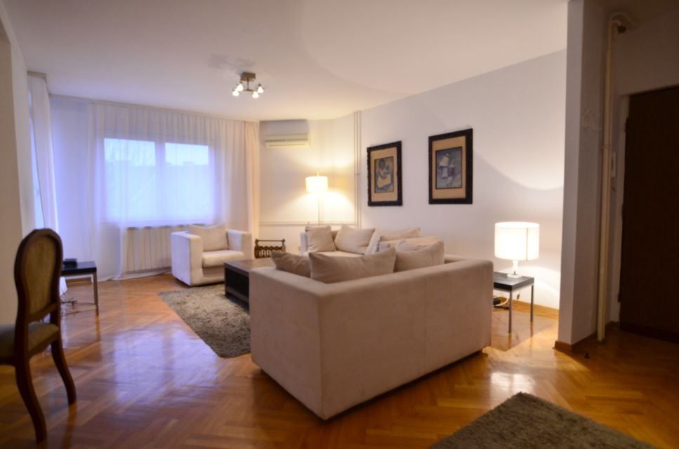 Skenderbegova 53, Beograd - 8