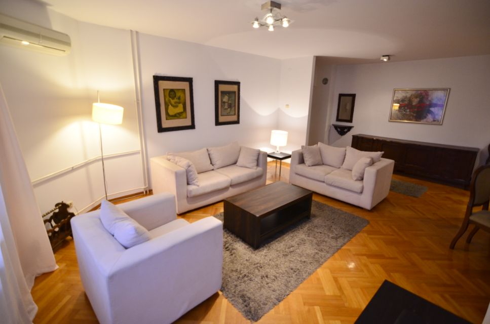 Skenderbegova 53, Beograd