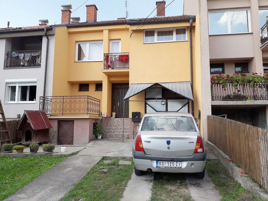 Vojvode Petra Bojovića 40, Kragujevac