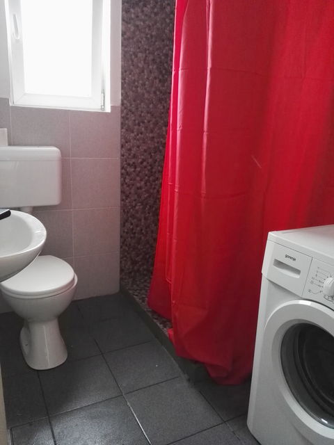 Novice Cerovića 5, Beograd - 6