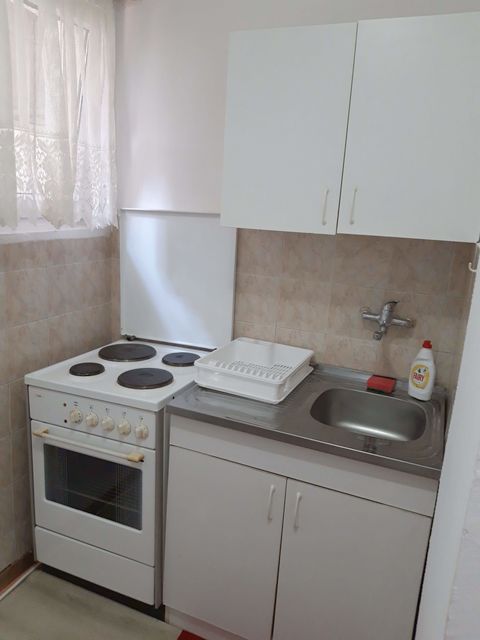 Medakovićeva 82, Beograd - 5