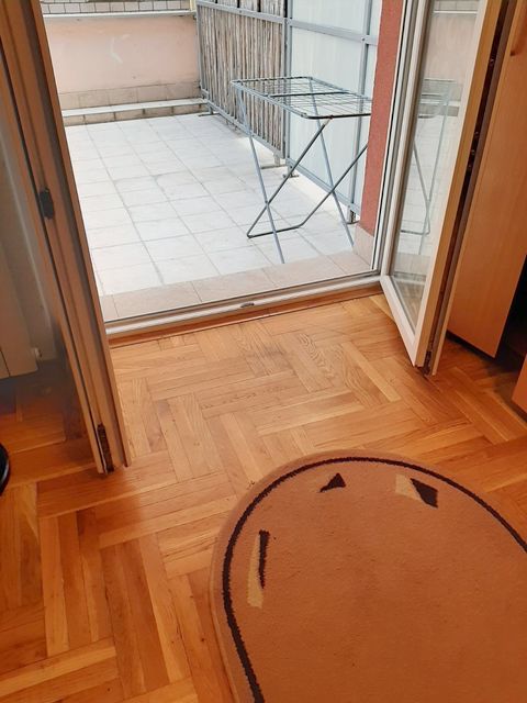 Đuke Dinić 12, Beograd - 6