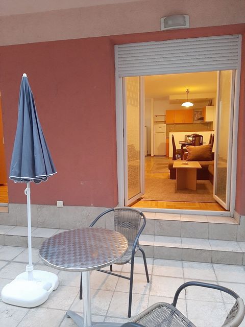 Đuke Dinić 12, Beograd - 4