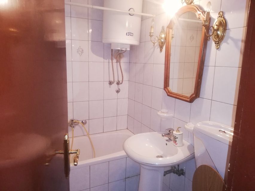 Marijane Gregoran 5, Beograd - 5