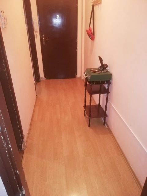 Marijane Gregoran 5, Beograd - 3