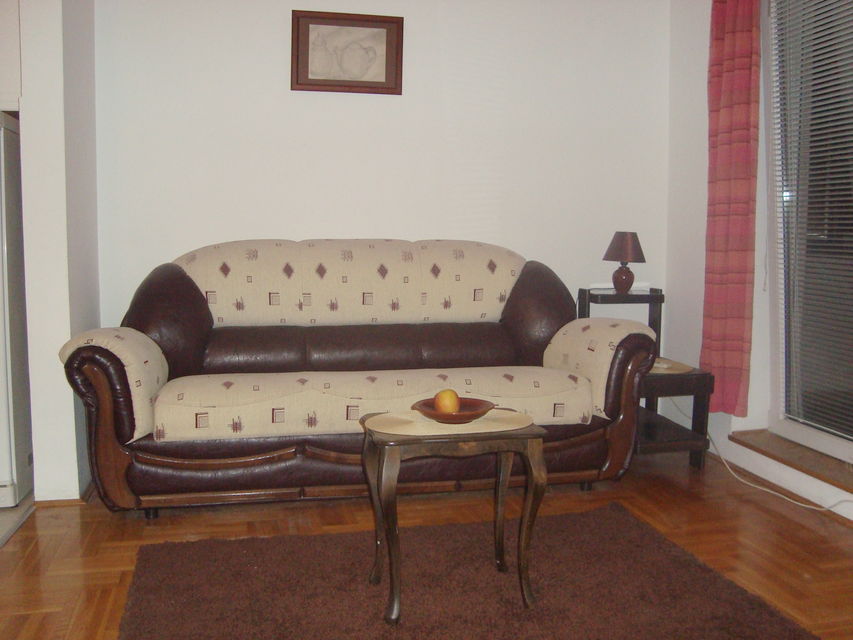 Đevđelijska 9, Beograd - 4