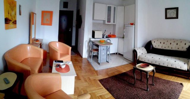 Đevđelijska 9, Beograd