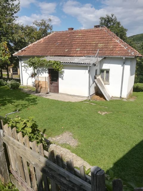  Milutina Milankovića 38, Ruđinci - 6