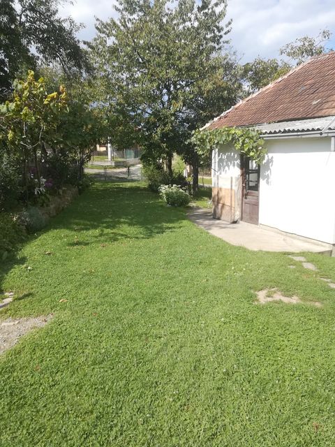  Milutina Milankovića 38, Ruđinci - 4