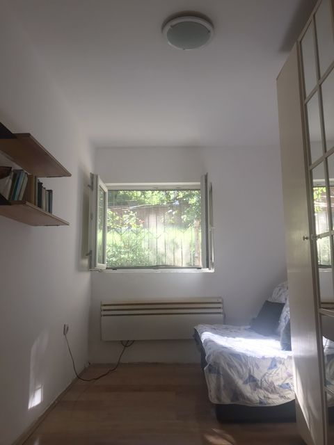 Gradište 13, Beograd - 10