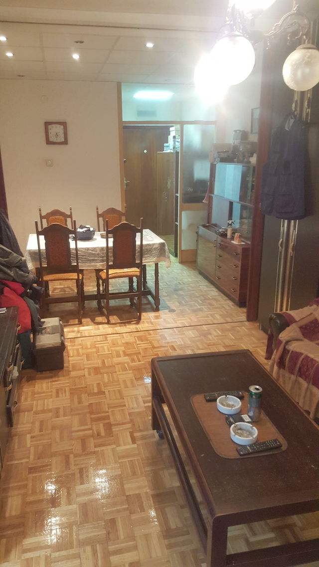 Milana Raspopovića 12, Beograd - 4