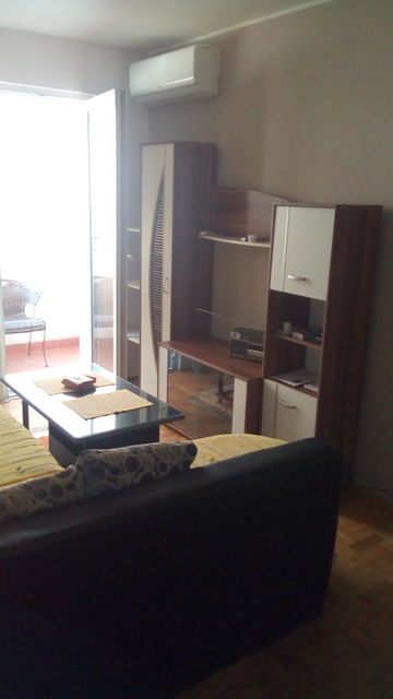 Sedamnaestog oktobra 42C, Beograd - 13