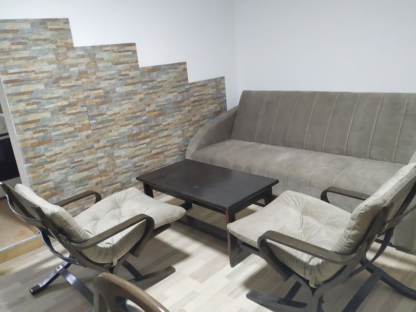 Filipa Filipovića 38, Niš - 20