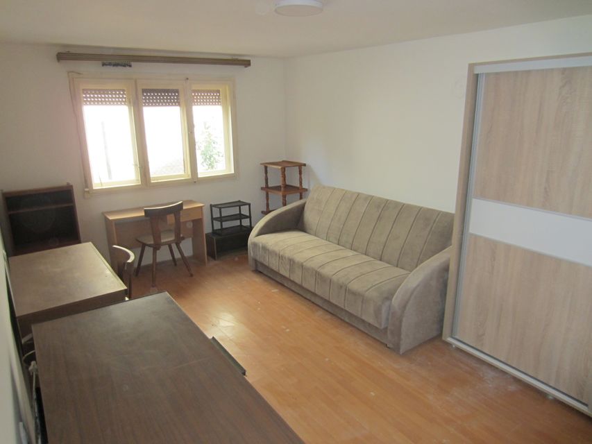 Filipa Filipovića 38, Niš - 11