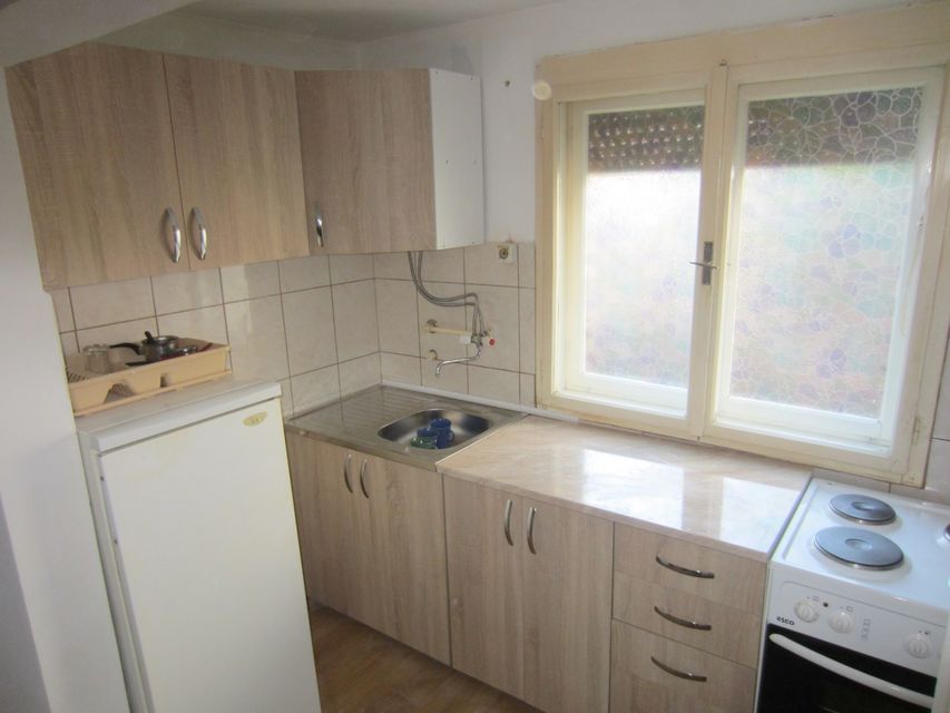 Filipa Filipovića 38, Niš - 10