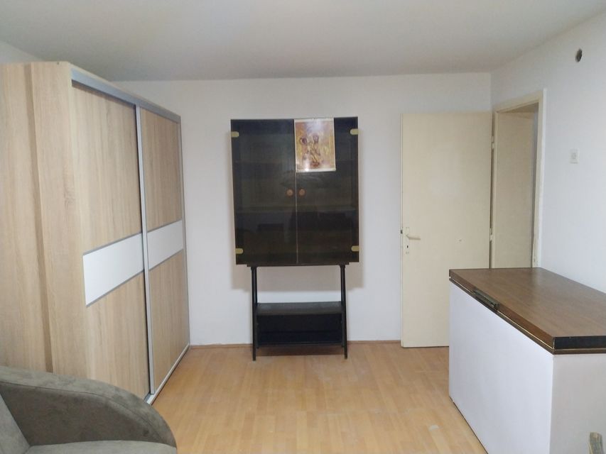 Filipa Filipovića 38, Niš - 16