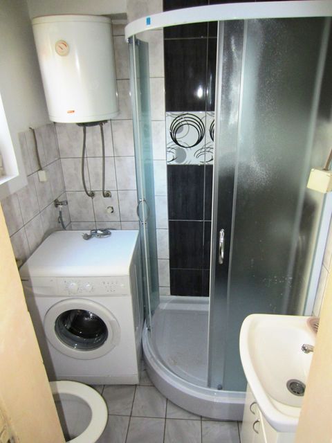 Filipa Filipovića 38, Niš - 8