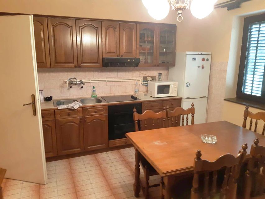 Trg oslobođenja 1, Mali Bač - 4