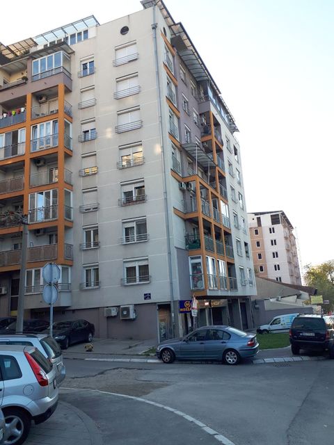 Dimitrija Tucovića 146, Beograd - 21