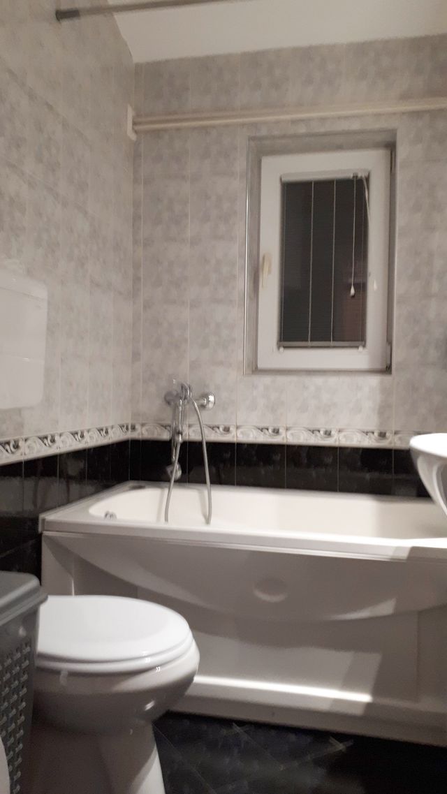 Dimitrija Tucovića 146, Beograd - 12