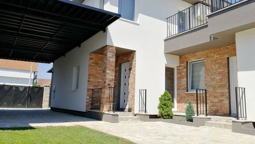 Mačvanska 21, Novi Sad