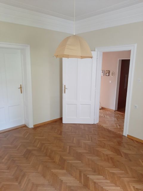 Mihaila Avramovića 15, Beograd - 4