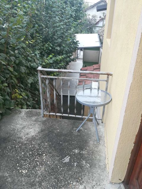 Živka Petrovića 5, Beograd - 5