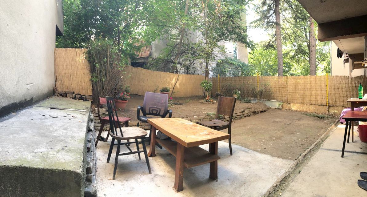 Siniše Stankovića 18, Beograd - 6