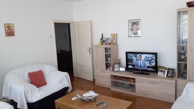 Despota Olivera 2, Beograd - 11