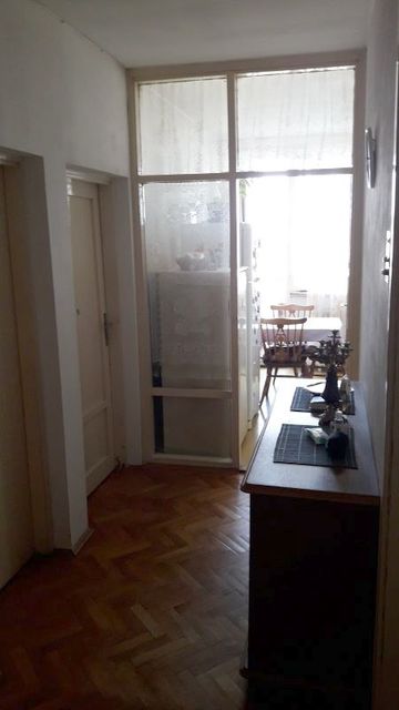 Despota Olivera 2, Beograd