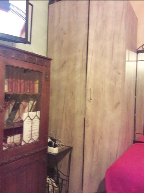 Emilije Jakšić 14, Beograd - 4