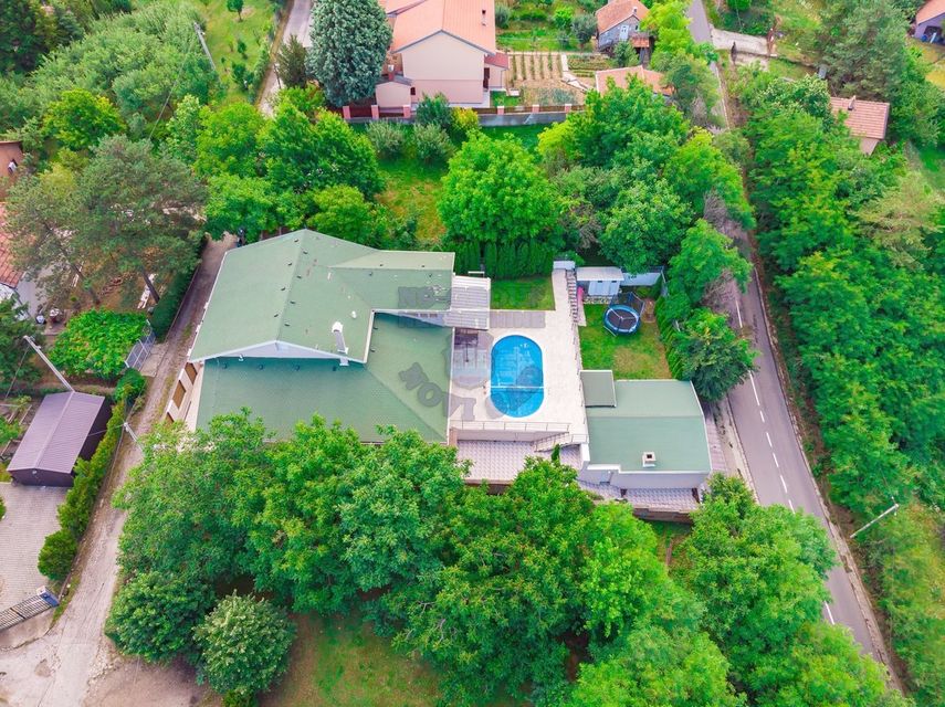 Fruškogorski put bb-1, Sremska Kamenica - 1