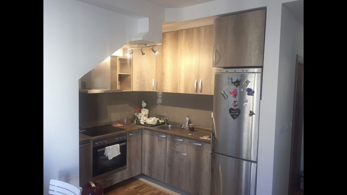 Vojvode Vlahovića 39, Beograd - 4