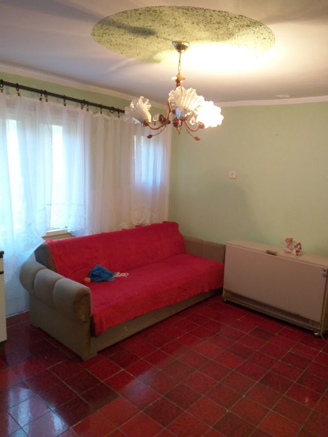 Put za Bobovo /, Viteževo - 7