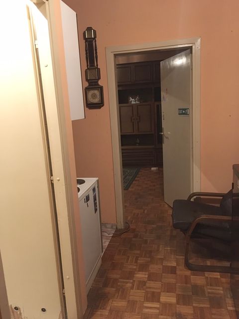 Kosovska 1, Kragujevac - 6