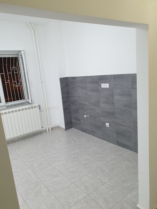 Luja Adamiča 5, Beograd - 4