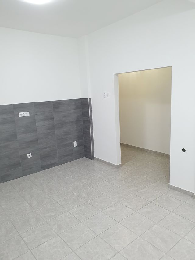 Luja Adamiča 5, Beograd - 6