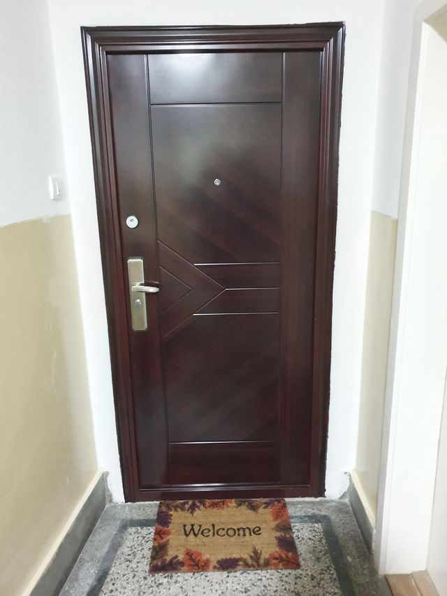 Luja Adamiča 5, Beograd