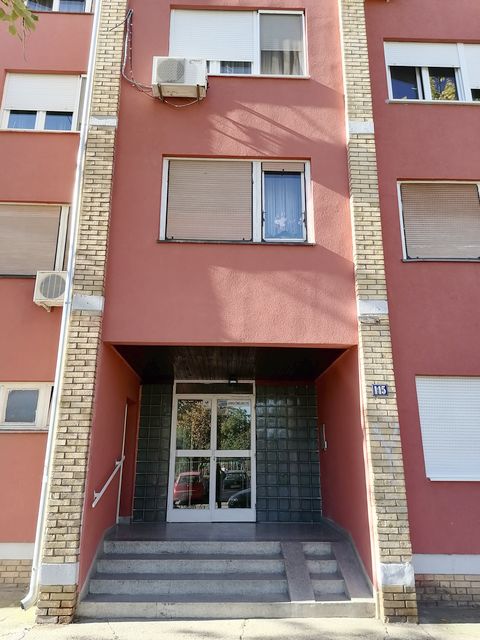 Janka Čmelika 115/1, Novi Sad - 20