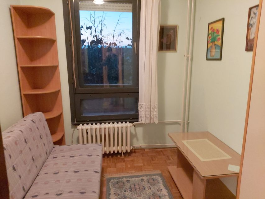 Lazara Kujundžića 86, Beograd - 6