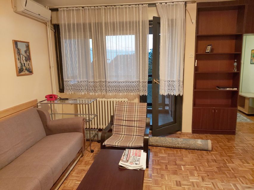 Lazara Kujundžića 86, Beograd - 2